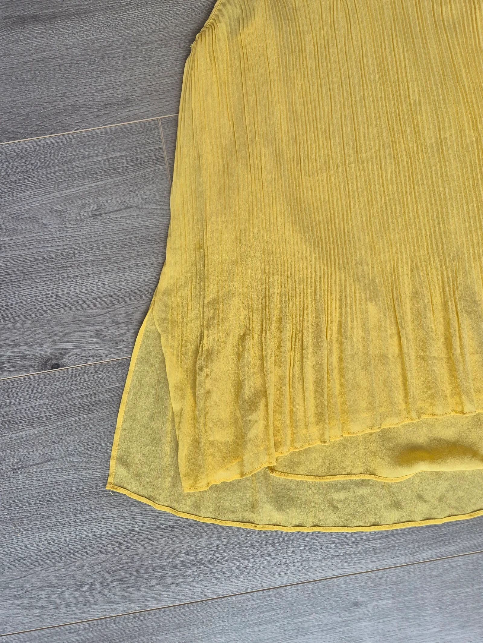 ZARA Haut Plissé Jaune / Blouse Sans Manches avec Fermeture Arrière – Taille S – photo 3